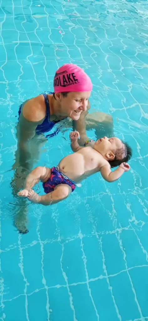 swimbabyswim nuoto neonatale (3)