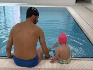 In che modo lo aiutiamo ad acquisire competenze con il metodo SwimBabySwim 3 IMG 0320