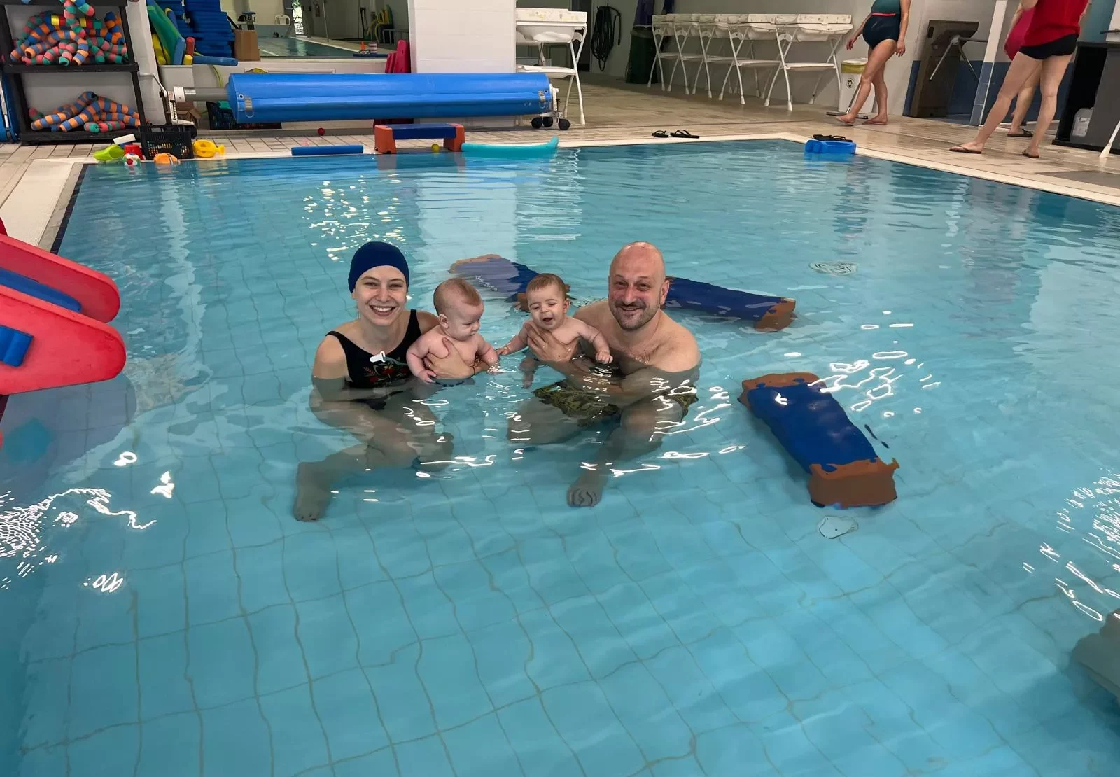 SwimBabySwim un'Opportunità di Crescita Personale del Genitore 1 a641cf2d 170e 499e a709 4cb670012ce4 e1758789380226